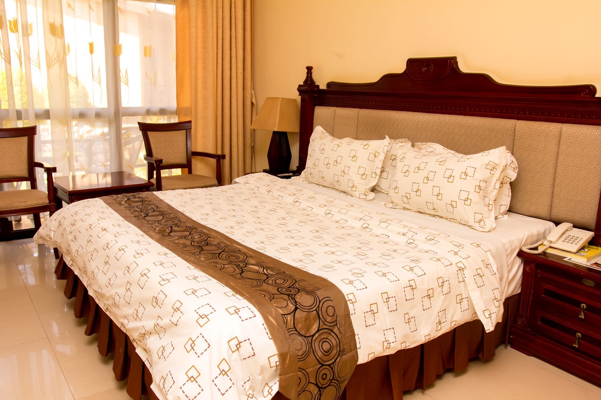 Mika Hotel Kabulonga Лусака Екстериор снимка